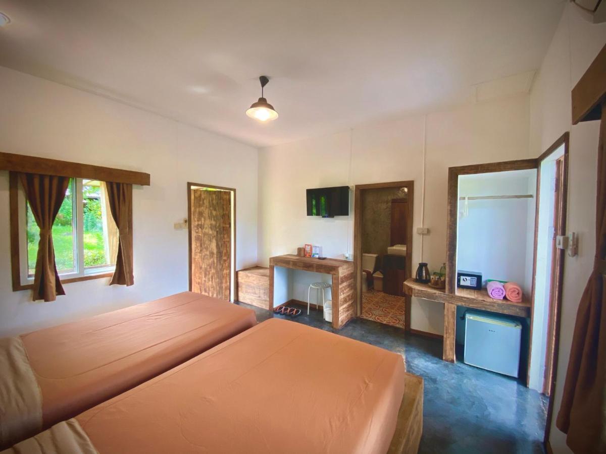 Sirita Hotel Пай Екстериор снимка